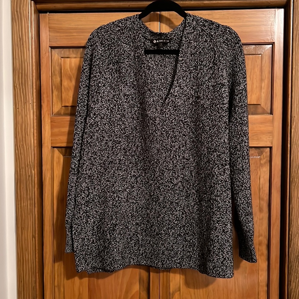 Athleta B/W Deep-V Sweater